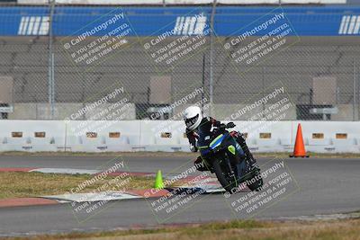 media/Nov-26-2022-Fastrack Riders (Sat) [[b001e85eef]]/Level 1/Session 3 Outside Turn 9/